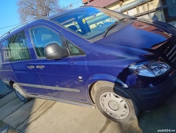Utilizat 2006 Mercedes Vito Van | 5.000 EUR (Preț bun) - Imagine 1/4
