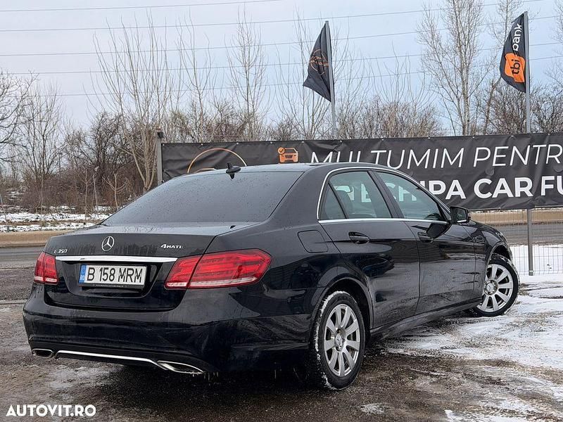 Second-hand Mercedes E200 136 CP (100 kW) 2013 Culoarenegru Berlinǎ