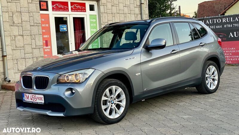 Gri Utilizat 2011 BMW X1 SUV | 7.800 EUR (Preț bun) - Imagine 1/4