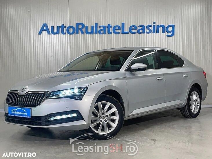 Culoaregri Utilizat 2021 Skoda Superb Ambition Berlinǎ | 24.990 EUR (Preț OK) - Imagine 1/4