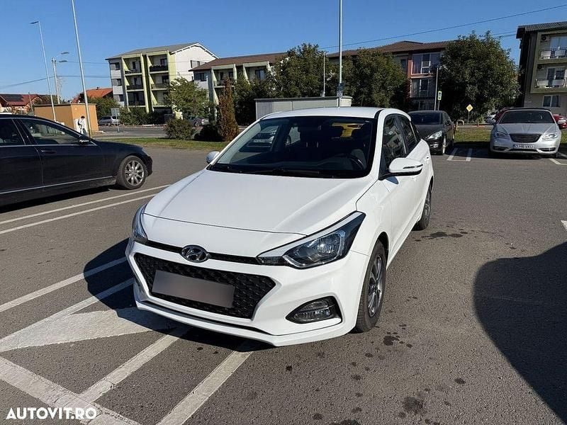 Culoarealb Utilizat 2019 Hyundai i20 Comfort | 10.800 EUR (Preț OK) - Imagine 1/4