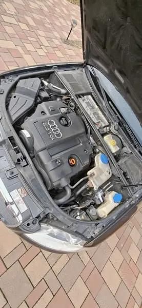 Gri Utilizat 2007 Audi A4 Break | 3.000 EUR (Preț OK) - Imagine 1/4