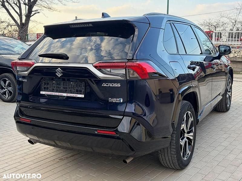 Second-hand Suzuki Across 306 CP (225 kW) 2023 Culoarealbastru SUV