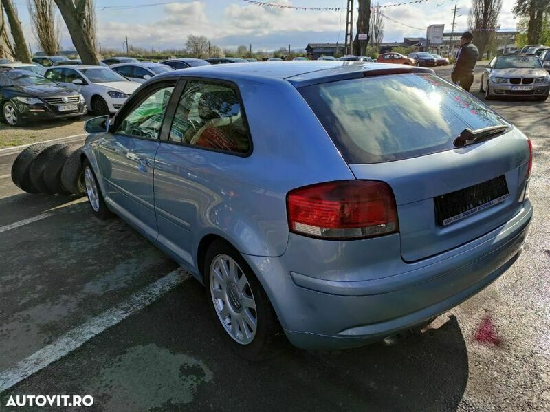 Second-hand Audi A3 140 CP (102 kW) 2005 Gri Berlinǎ