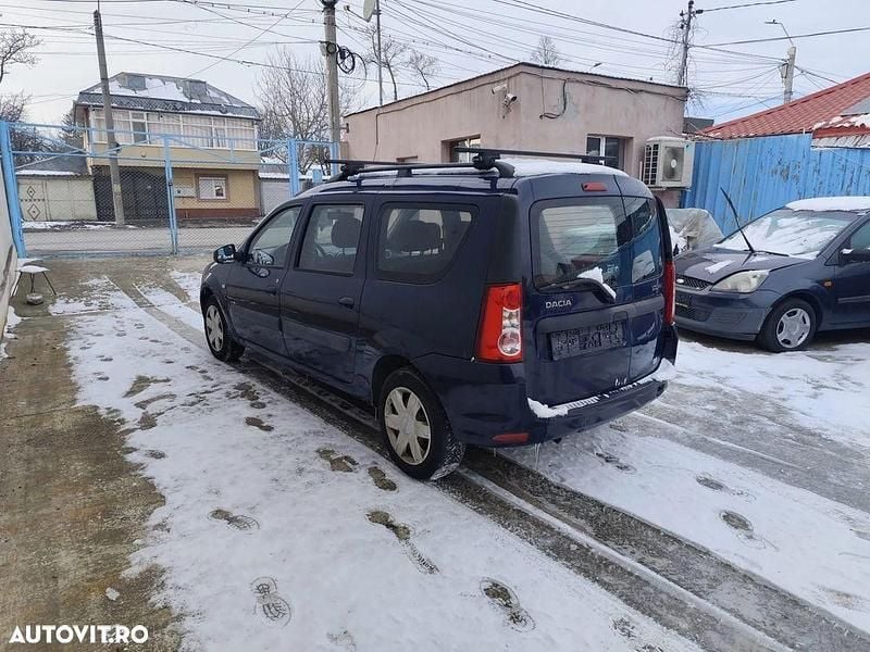Second-hand Dacia Logan Ambiance 87 CP (63 kW) 2012 Culoarealbastru Break