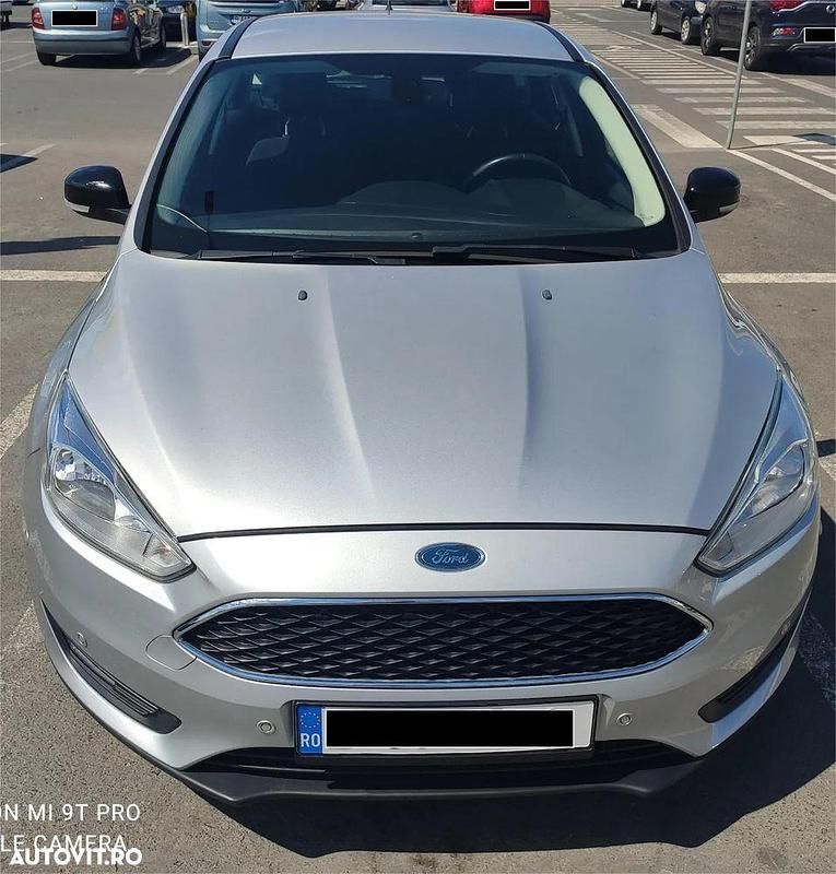 Culoaregri Utilizat 2017 Ford Focus Hatchback | 7.800 EUR (Preț bun) - Imagine 1/4