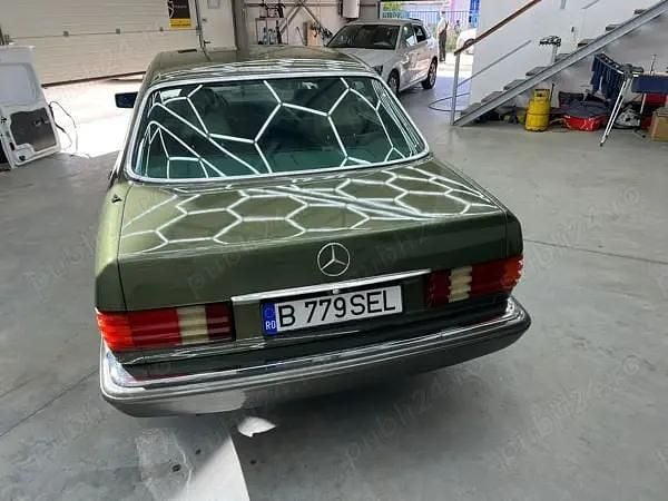 Second-hand Mercedes 280 136 CP (100 kW) 1983 Berlinǎ