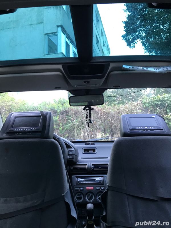 Second-hand Land Rover Freelander 82 CP (60 kW) 2003 Negru SUV