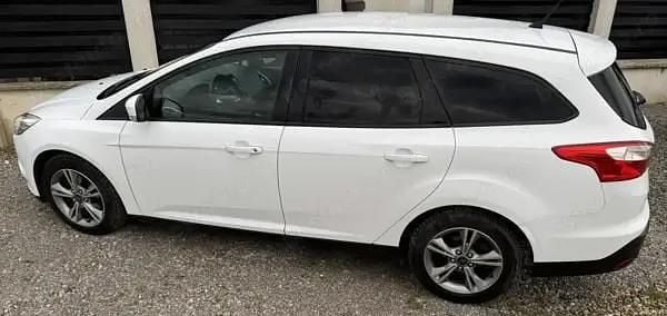 Utilizat 2014 Ford Focus Break | 4.500 EUR (Preț bun) - Imagine 1/4