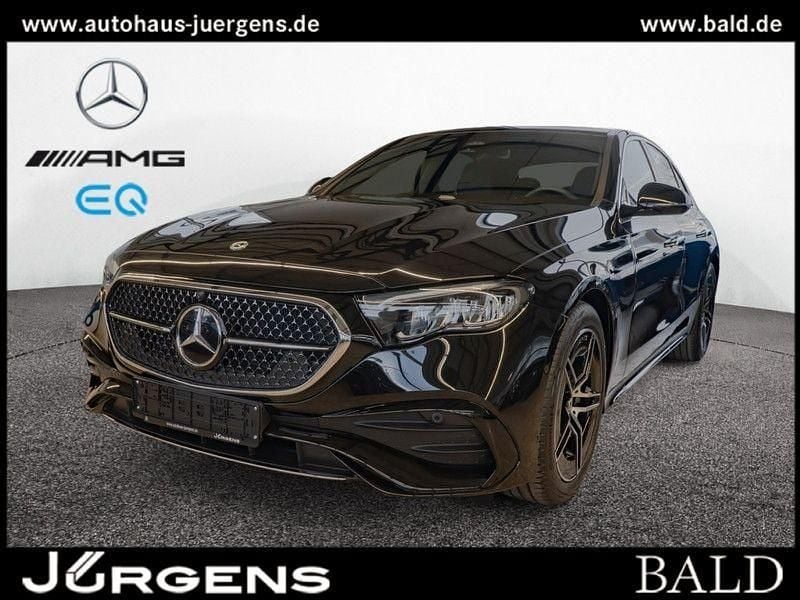 Utilizat 2024 Mercedes E220 AMG | 58.800 EUR - Imagine 1/1