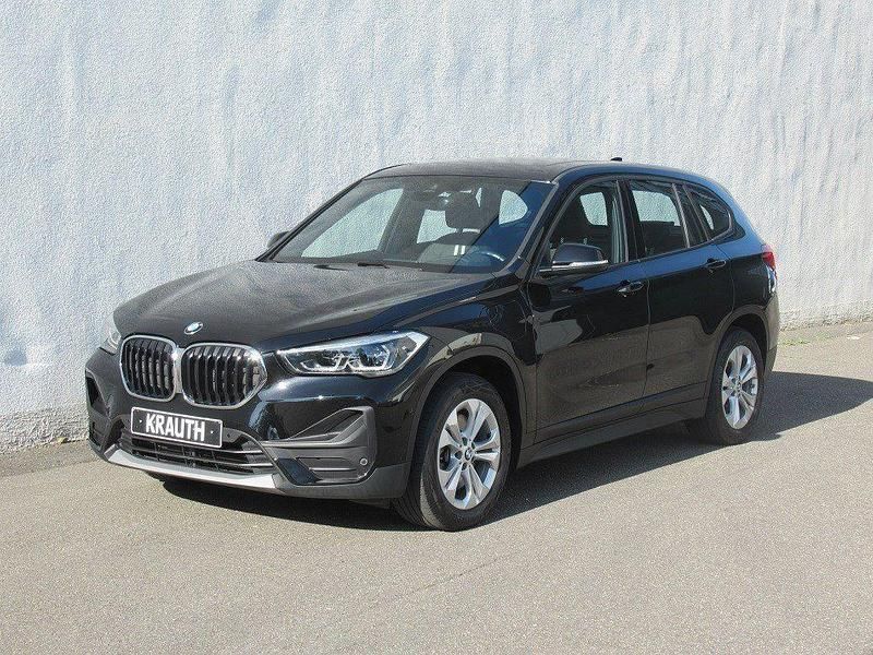 Utilizat 2021 BMW X1 Advantage SUV | 27.186 EUR (Preț bun) - Imagine 1/1