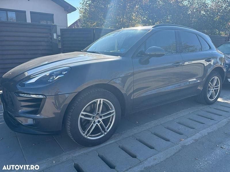 Culoarealte culori Utilizat 2018 Porsche Macan SUV | 32.500 EUR (Super Preț) - Imagine 1/4