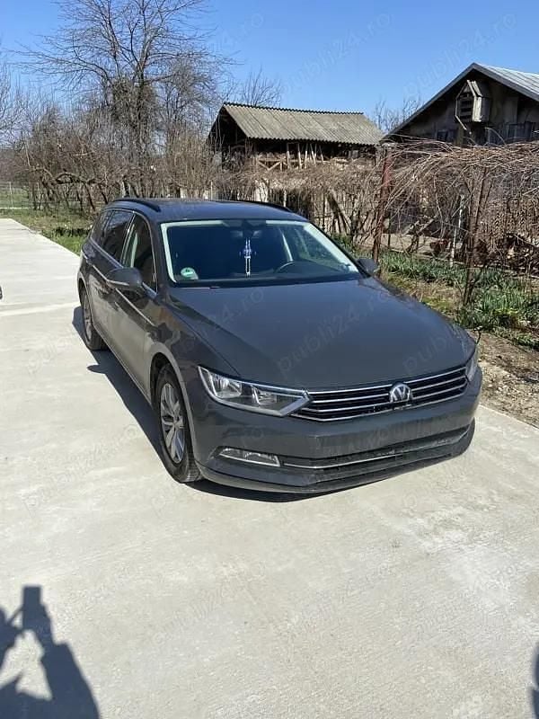 Utilizat 2018 VW Passat Break | 10.700 EUR (Preț bun) - Imagine 1/4