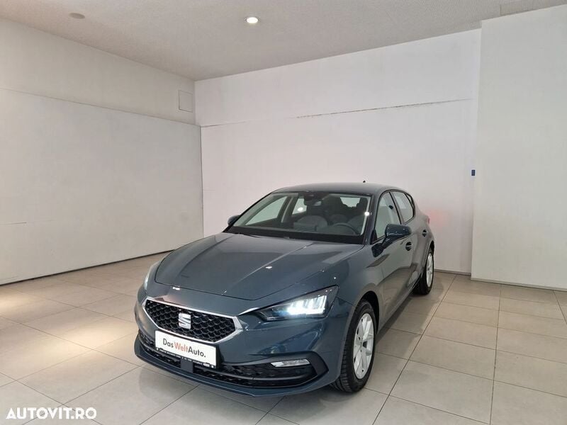 Albastru Utilizat 2024 Seat Leon Style Hatchback | 25.950 EUR - Imagine 1/4