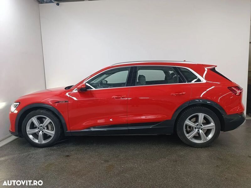 Second-hand Audi e-tron Advanced 300 kW (408 CP) 2020 Rosu SUV
