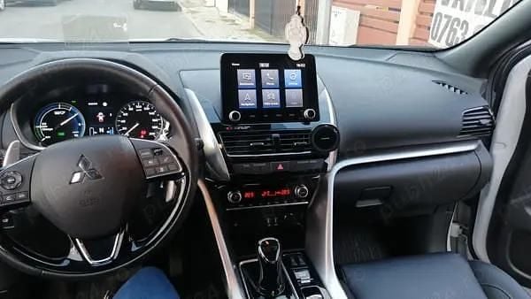 Second-hand Mitsubishi Eclipse Cross 188 CP (138 kW) 2022 Alb SUV