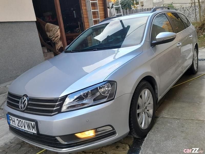 Argintiu Utilizat 2011 VW Passat Berlinǎ | 6.250 EUR (Preț bun) - Imagine 1/4