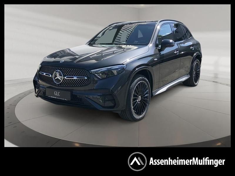 Utilizat 2025 Mercedes GLC300e AMG | 82.041 EUR (Scump) - Imagine 1/1