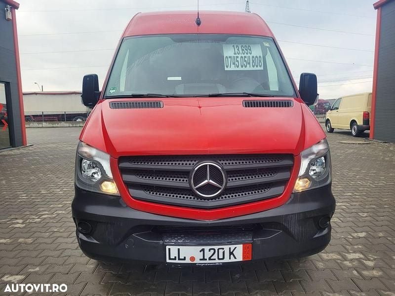Rosu Utilizat 2015 Mercedes Sprinter Van | 13.499 EUR (Preț OK) - Imagine 1/4