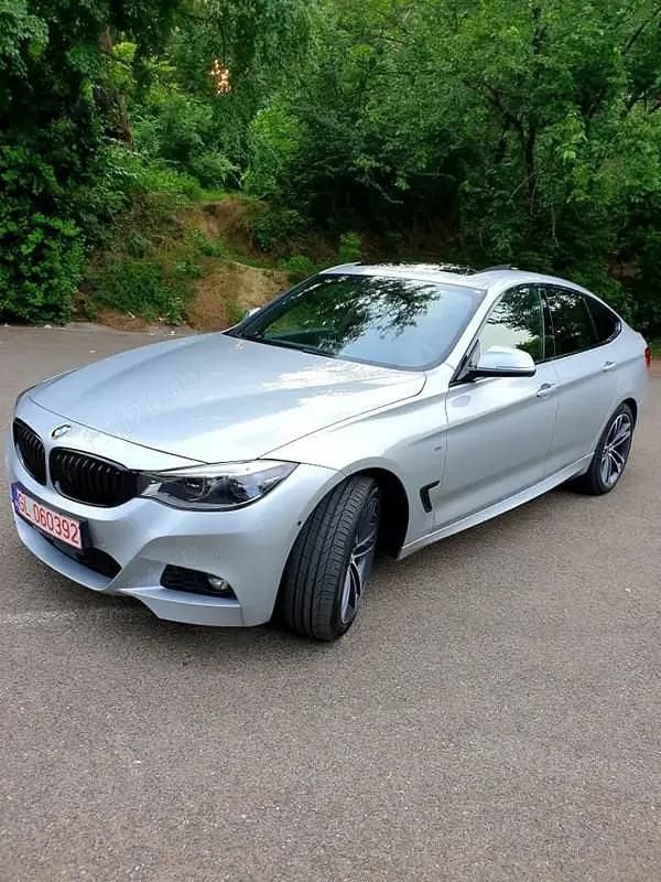 Second-hand 2017 BMW 320 Gran Turismo Berlinǎ | 23.500 EUR - Imagine 1/4
