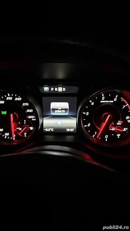 Second-hand Mercedes CLA45 AMG AMG 280 CP (205 kW) 2016 Berlinǎ