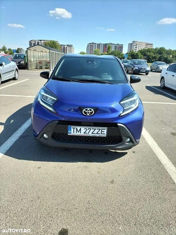Culoarealbastru Utilizat 2023 Toyota Aygo X-cite Hatchback | 16.500 EUR (Preț OK) - Imagine 1/4