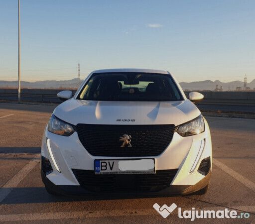 Alb Utilizat 2020 Peugeot 2008 SUV | 15.000 EUR (Puțin scump) - Imagine 1/4
