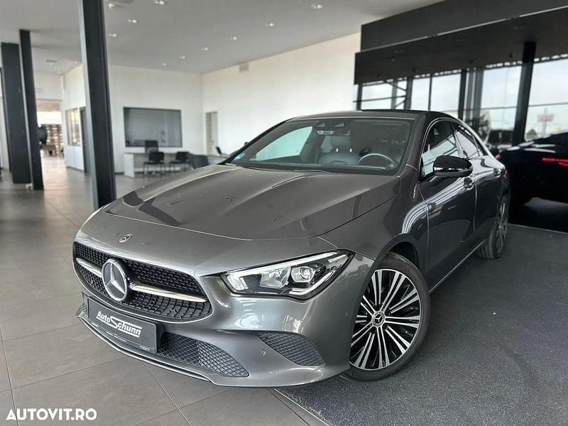 Gri Utilizat 2019 Mercedes CLA200 Progressive Coupe | 32.053 EUR (Scump) - Imagine 1/4