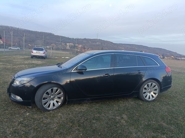 Utilizat 2011 Opel Insignia Break | 3.200 EUR (Preț bun) - Imagine 1/4
