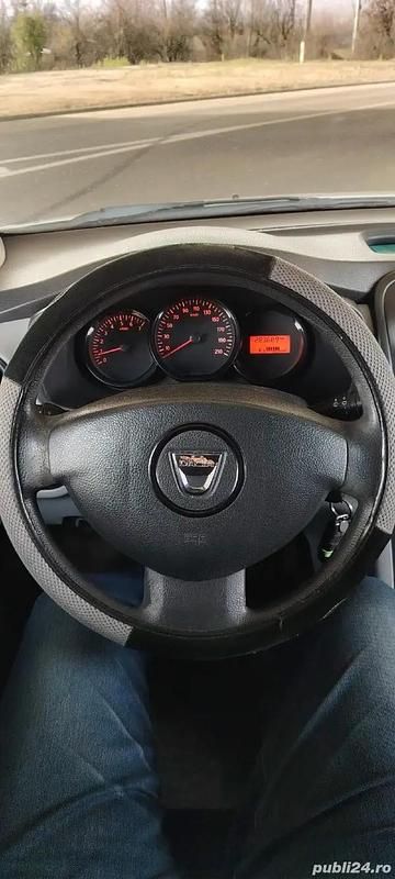 Second-hand Dacia Logan 75 CP (55 kW) 2013 Berlinǎ