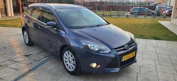 Second-hand Ford Focus Titanium X 116 CP (85 kW) 2014 Culoarealte culori Break