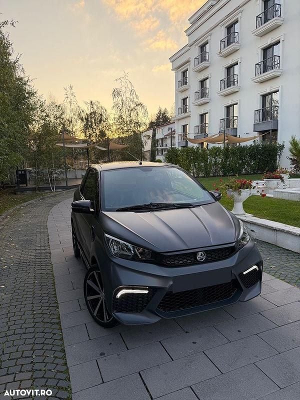 Culoarenegru Utilizat 2022 Aixam Coupe Coupe | 11.500 EUR - Imagine 1/4