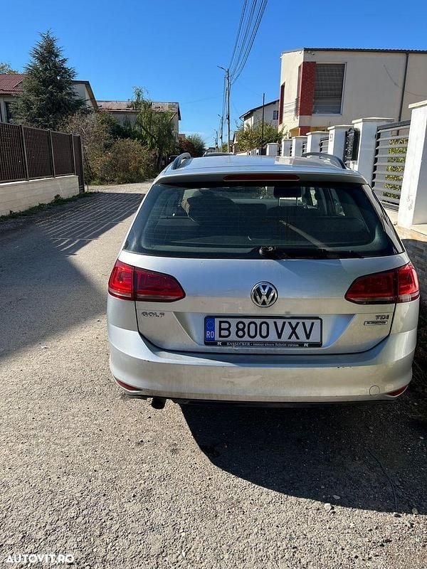 Second-hand VW Golf VII Comfortline 105 CP (77 kW) 2015 Culoareargint Break