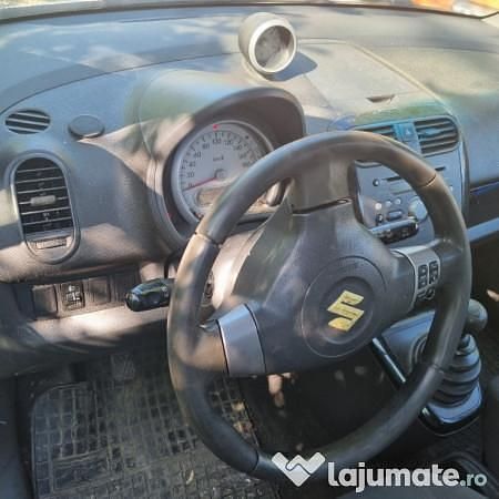 Utilizat 2011 Suzuki Splash Hatchback | 1.500 EUR - Imagine 1/4