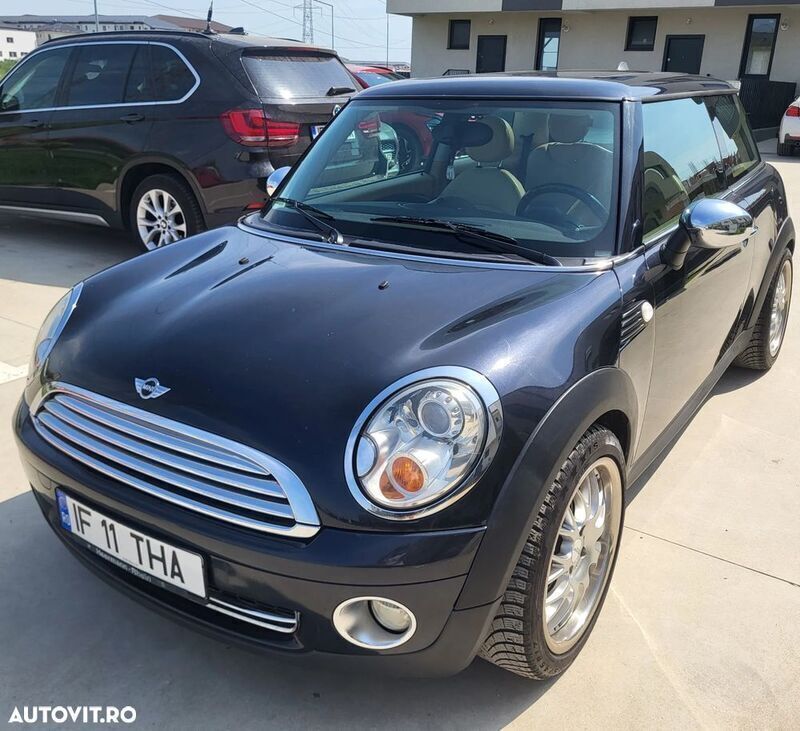Negru Utilizat 2007 Mini Cooper Hatchback | 3.500 EUR (Preț OK) - Imagine 1/4