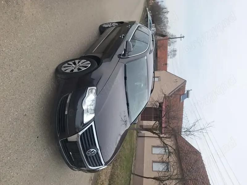 Second-hand VW Passat 140 CP (102 kW) 2009 Gri Break