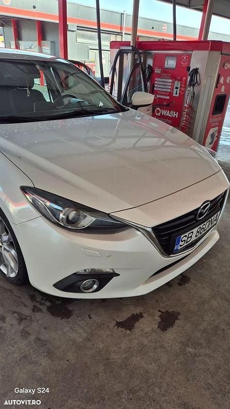 Culoarealb Utilizat 2014 Mazda 3 Sports-Line Hatchback | 8.000 EUR (Preț OK) - Imagine 1/4