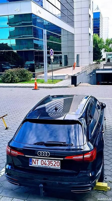 Second-hand Audi A4 163 CP (119 kW) 2022 Negru Break