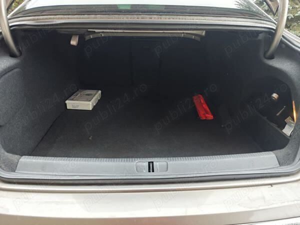 Utilizat 2009 VW CC Berlinǎ | 8.500 EUR - Imagine 1/4
