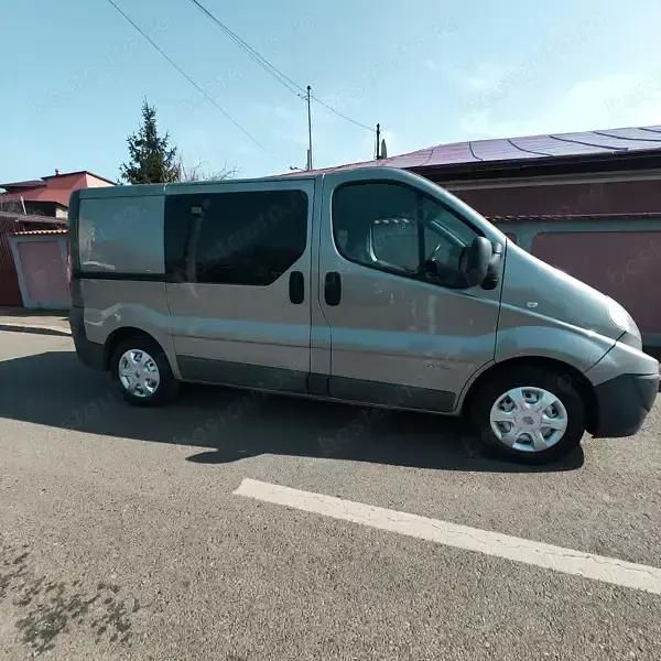 Utilizat 2010 Renault Trafic Van | 6.200 EUR (Preț OK) - Imagine 1/4