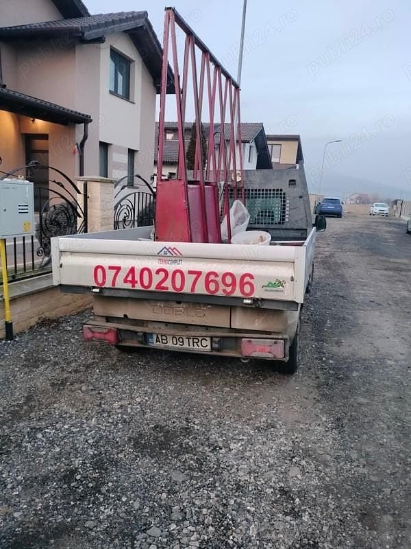 Alb Utilizat 2012 Fiat Doblò Monovolum | 3.900 EUR - Imagine 1/3