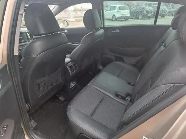 Second-hand Kia Sportage 183 CP (134 kW) 2017 Bej SUV