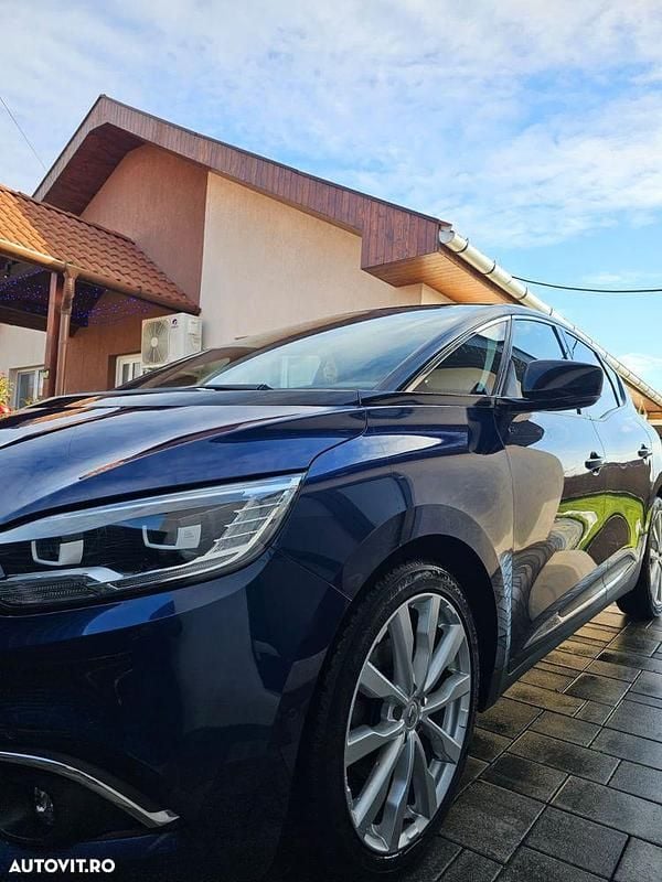 Second-hand Renault Scénic IV Initiale Paris 163 CP (119 kW) 2018 Culoarealbastru Monovolum