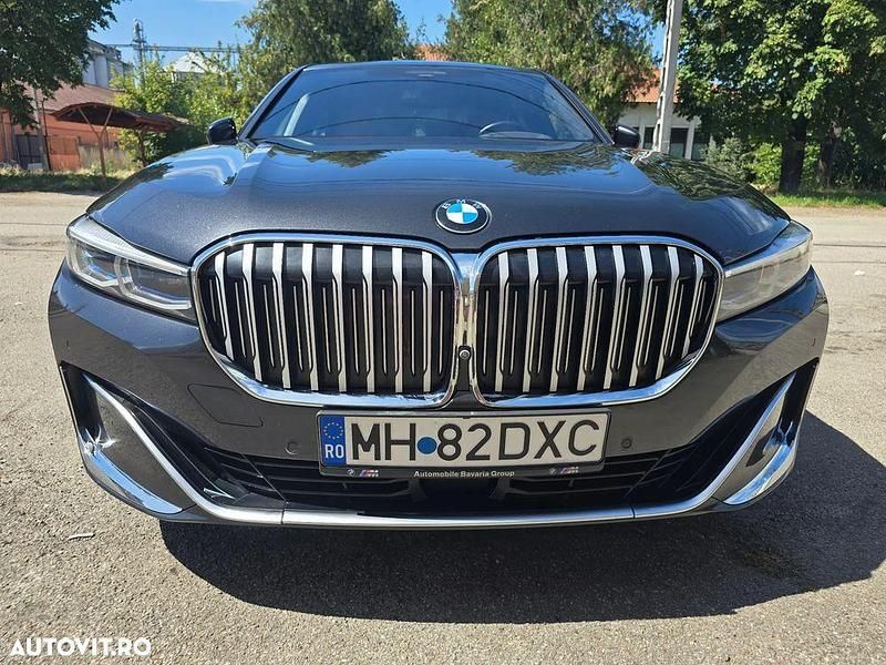 Culoaregri Second-hand 2022 BMW 730 Comfort Edition Berlinǎ | 59.000 EUR - Imagine 1/4