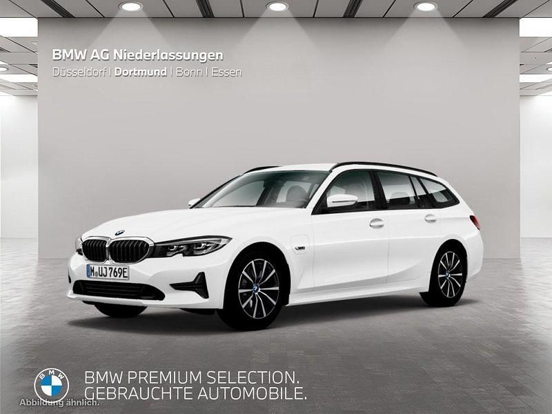 Utilizat 2022 BMW 320e Sport Line Break | 32.384 EUR (Preț OK) - Imagine 1/1
