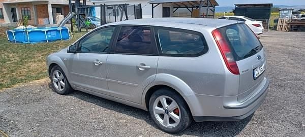 Utilizat 2007 Ford Focus Break | 1.000 EUR (Preț bun) - Imagine 1/4