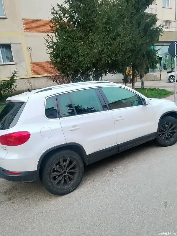 Utilizat 2013 VW Tiguan SUV | 7.550 EUR (Preț OK) - Imagine 1/4