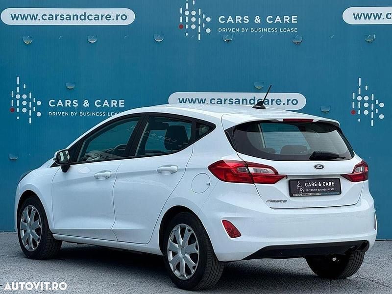 Second-hand Ford Fiesta Trend 100 CP (73 kW) 2021 Culoarealb Hatchback
