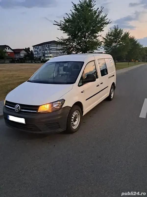 Utilizat 2018 VW Caddy Monovolum | 9.700 EUR (Preț bun) - Imagine 1/4