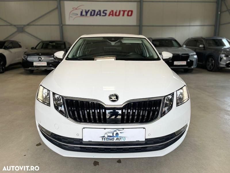 Alb Utilizat 2017 Skoda Octavia Berlinǎ | 12.200 EUR (Preț OK) - Imagine 1/4